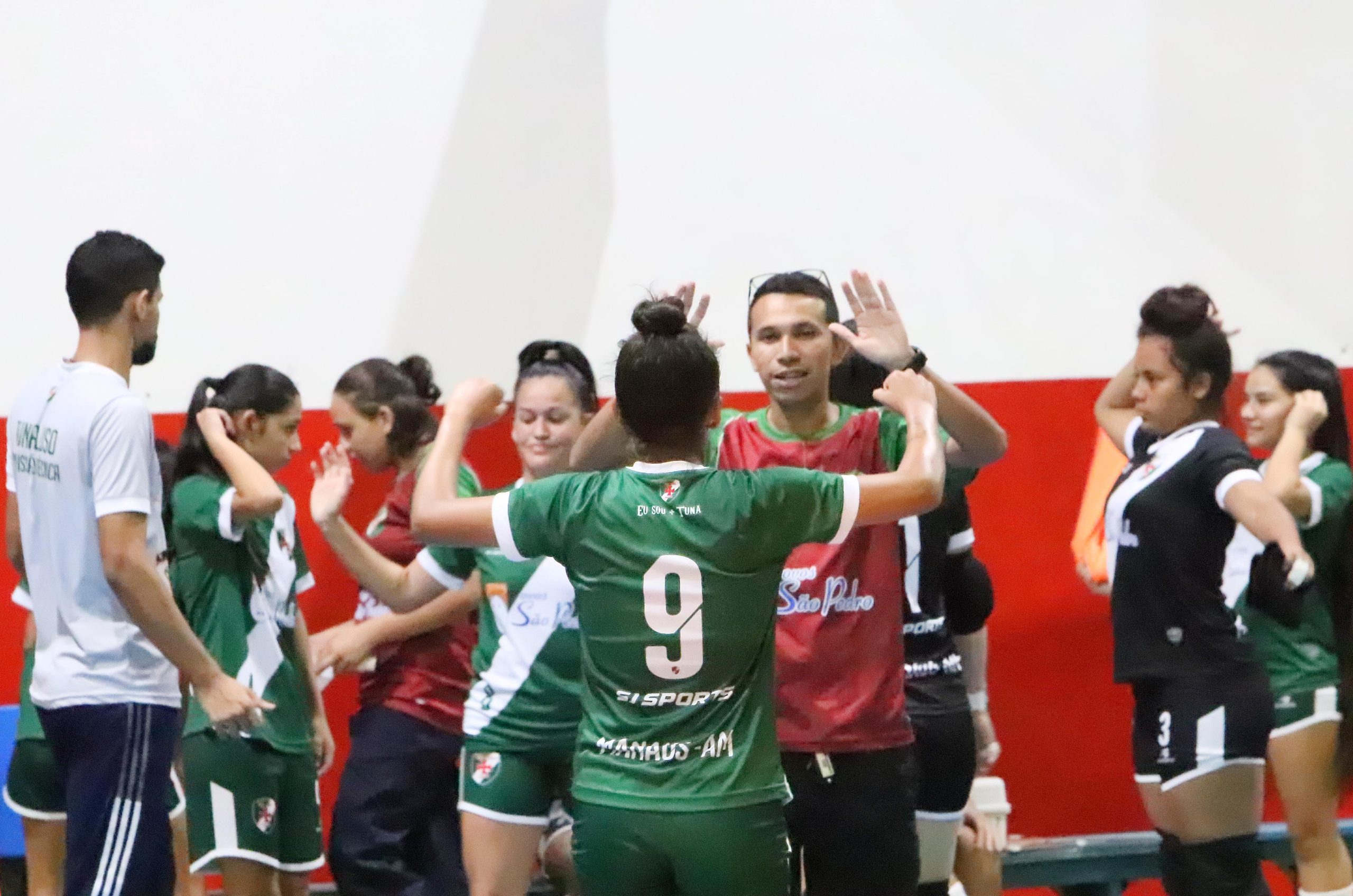 Ichu Notícias: Super Futsal Ichuense 2023 - Em rodada eletrizante União de  Barra vence Chapada pelo feminino e empata com Aleluia pela categoria  principal