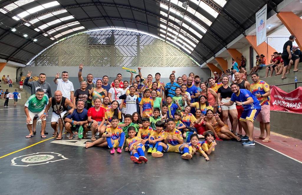 Futsal Ricardinho apadrinha torneio de rua na Maia